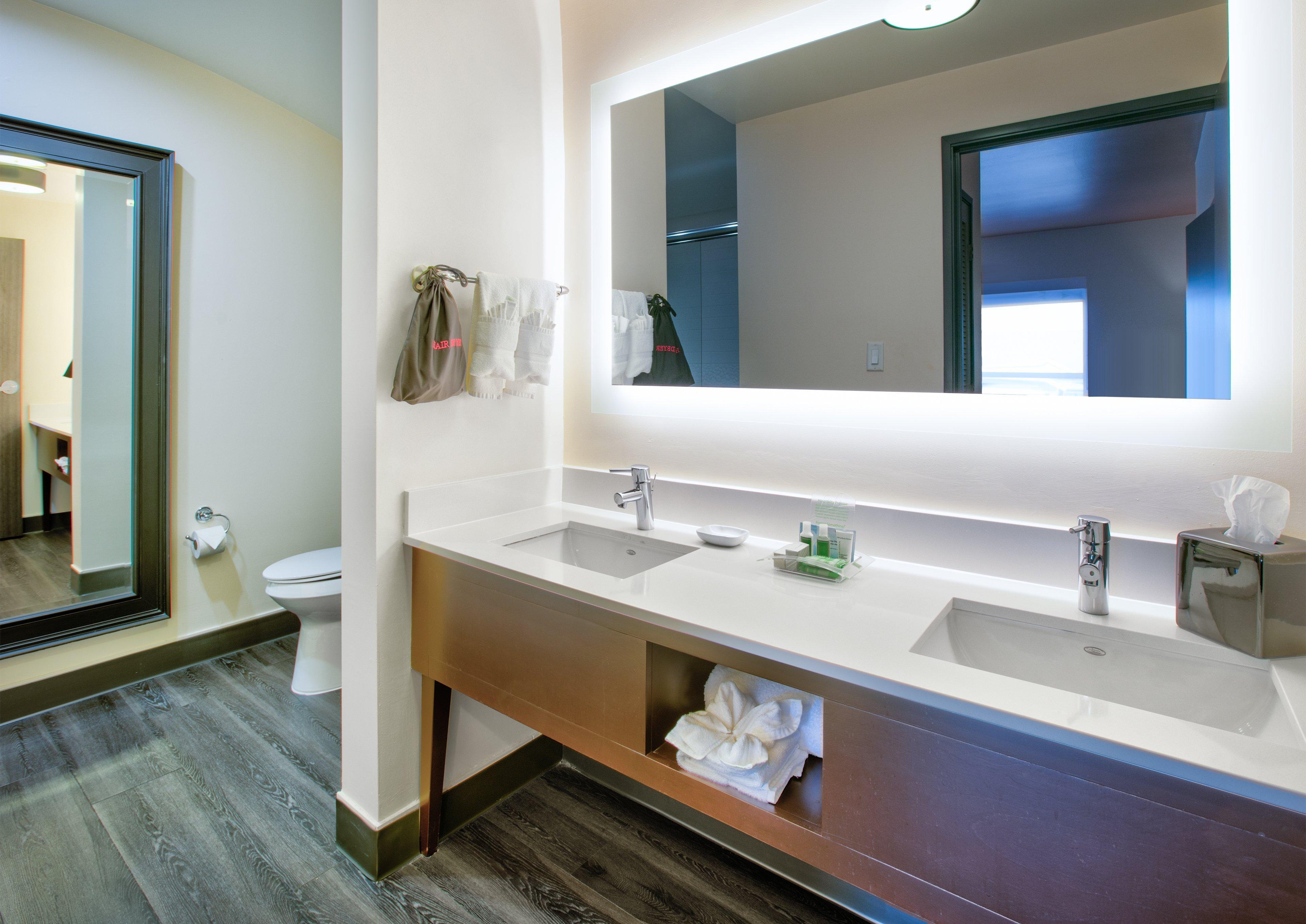 Holiday Inn Dallas - Fort Worth Airport South By Ihg Exterior photo